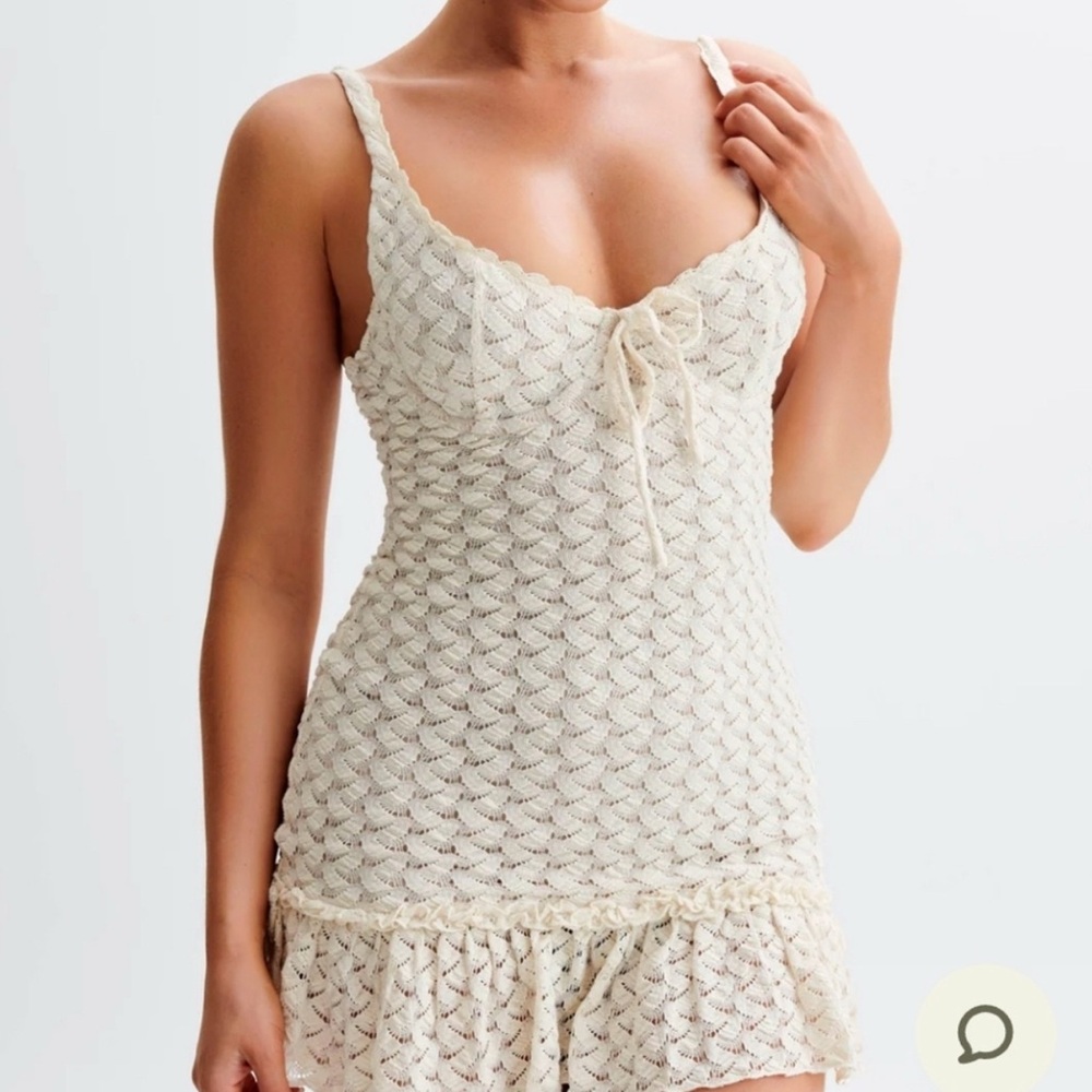 Elegant Cream Lace Chemise
